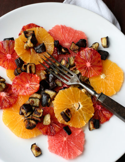 Auberginen salzen ja oder nein Zitrussalat mit gerösteten Auberginen_Rezept1