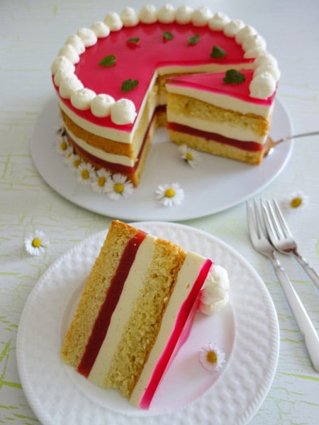 Rhabarber-Vanille-Torte von Die Küchenzuckerschnecke