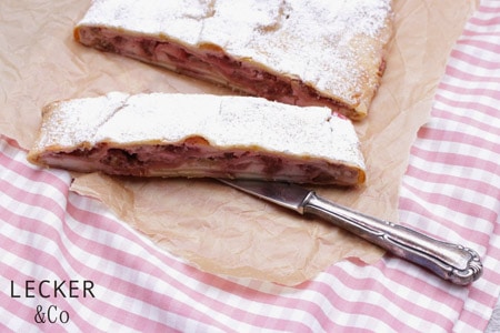 Rhabarberstrudel von Lecker&co