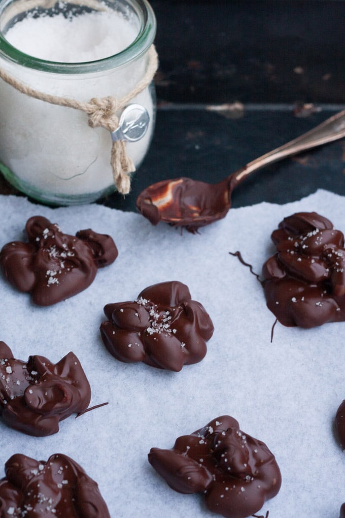 Mandel-Schoko-Berge mit Meersalz aus drei Zutaten9