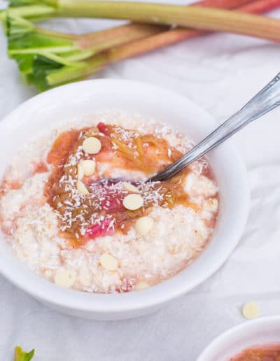 Rhabarber-Kokos Overnight Oats mit weißer Schokolade5