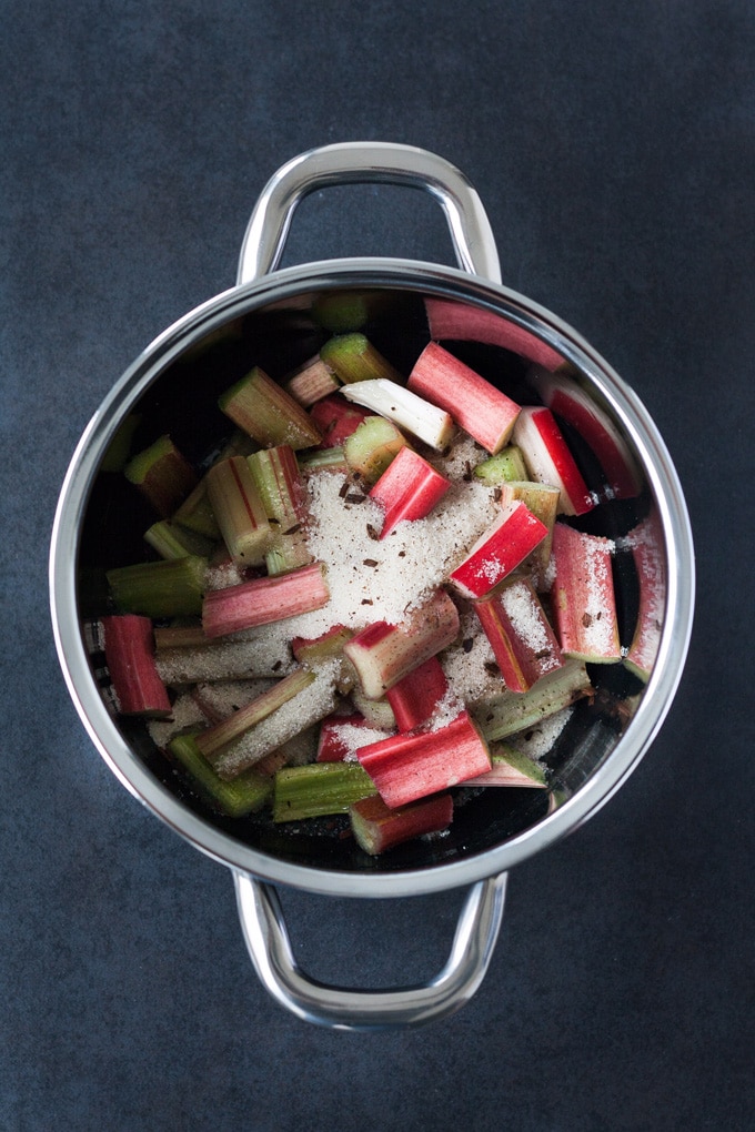 Rhabarberkompott Grundrezept aus drei Zutaten