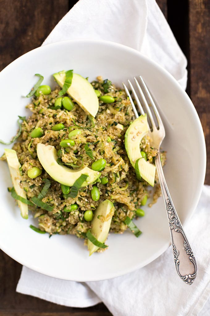Veganer Quinoa-Salat mit Avocado und Zucchini Veganer-Quinoa-Salat-mit-Avocado-und-Zuccchini-2