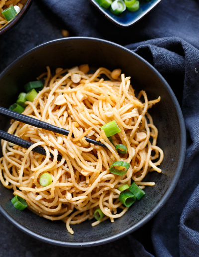 15-Minuten-Spaghetti-mit-Erdnuss-Sauce-1