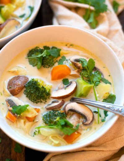 Thai-Kokos-Suppe mit Gemüse-4