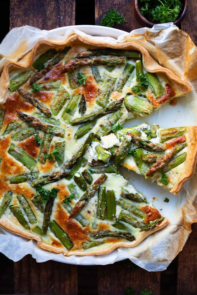 Spargel-Quiche-in-Quiche-Form-von-oben