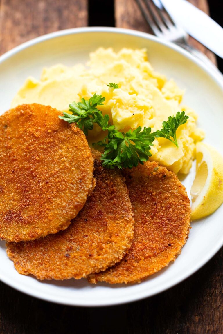 Knusprige Kohlrabischnitzel (schnell & einfach) Kohrlabi-Schnitzel-mit-Kartoffelpueree